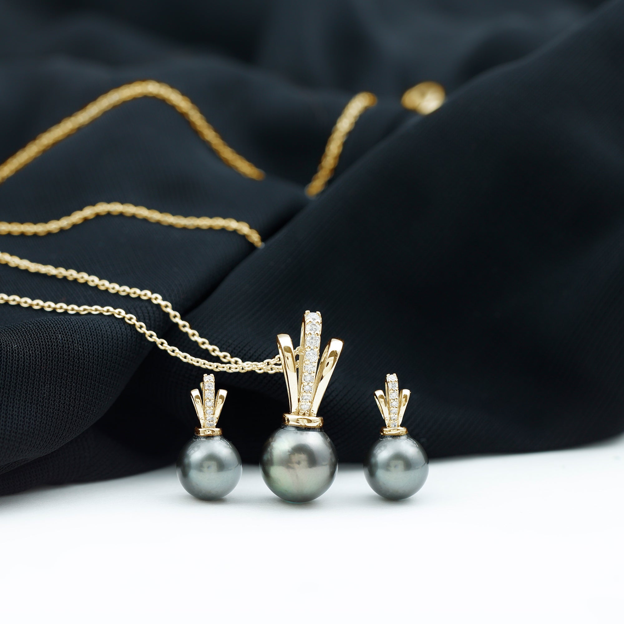 Tahitian Pearl and Diamond Drop Jewelry Set Tahitian pearl - ( AAA ) - Quality - Rosec Jewels